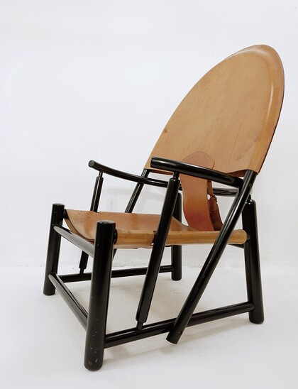 Mid-Century Modern Armchair by Piero Palange and Werther Toffoloni, Germa in leather - black lacquered wooden frame, Italy 1970s, in Original condition 
