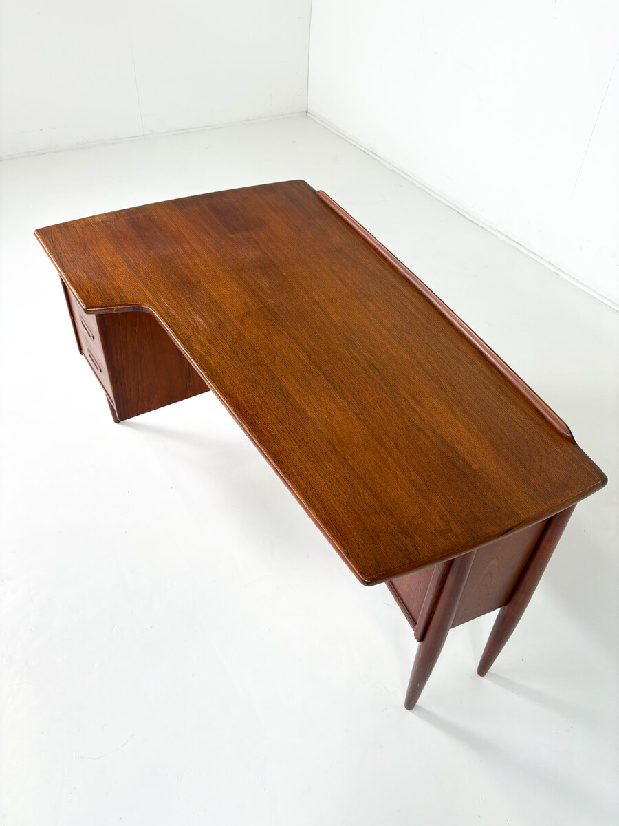 Mid-Century Modern Boomerang Desk A10 by Göran Strand for Lelangs Möbelfabrik, 1960s