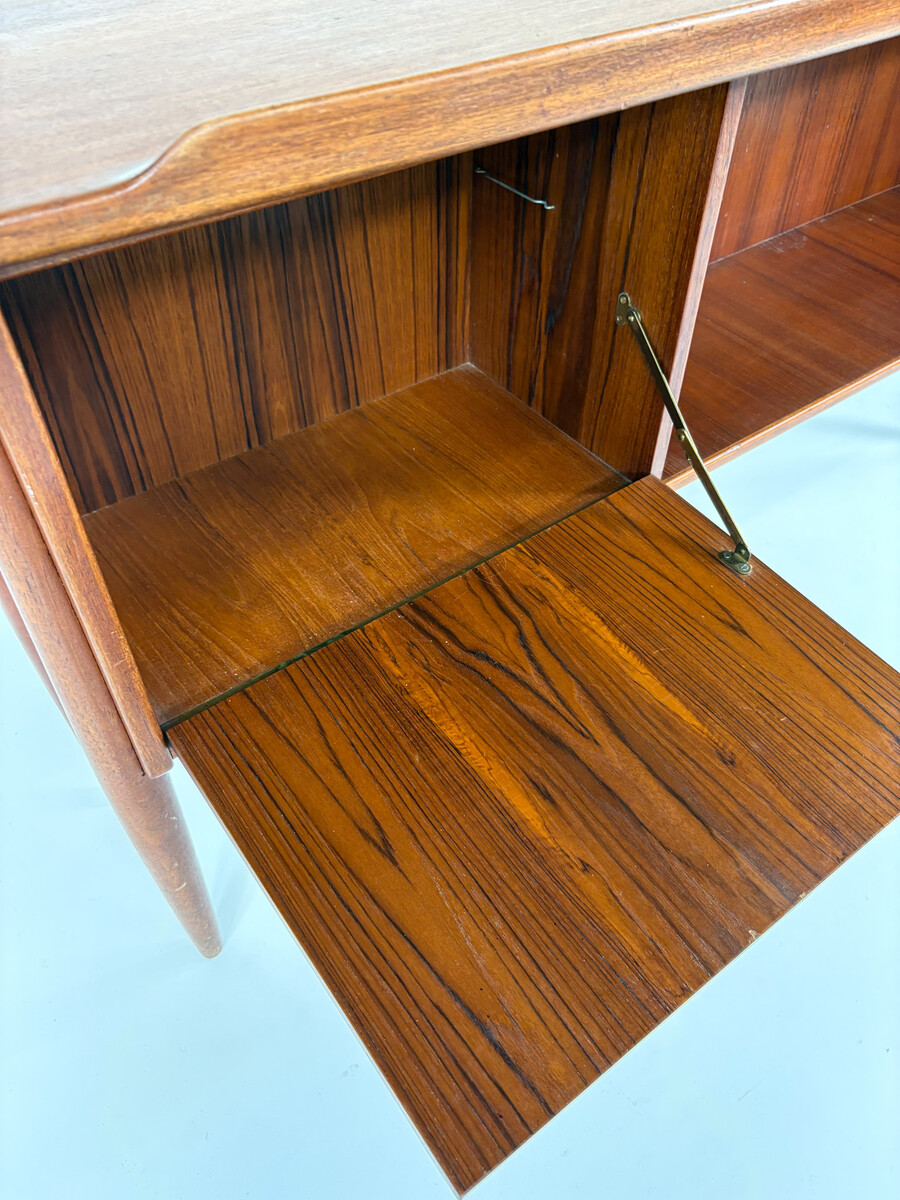 Mid-Century Modern Boomerang Desk A10 by Göran Strand for Lelangs Möbelfabrik, 1960s