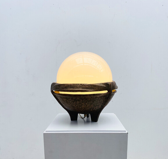 Mid-Century Modern Bronze and Opaline Table Lamp, Italy, 1970s