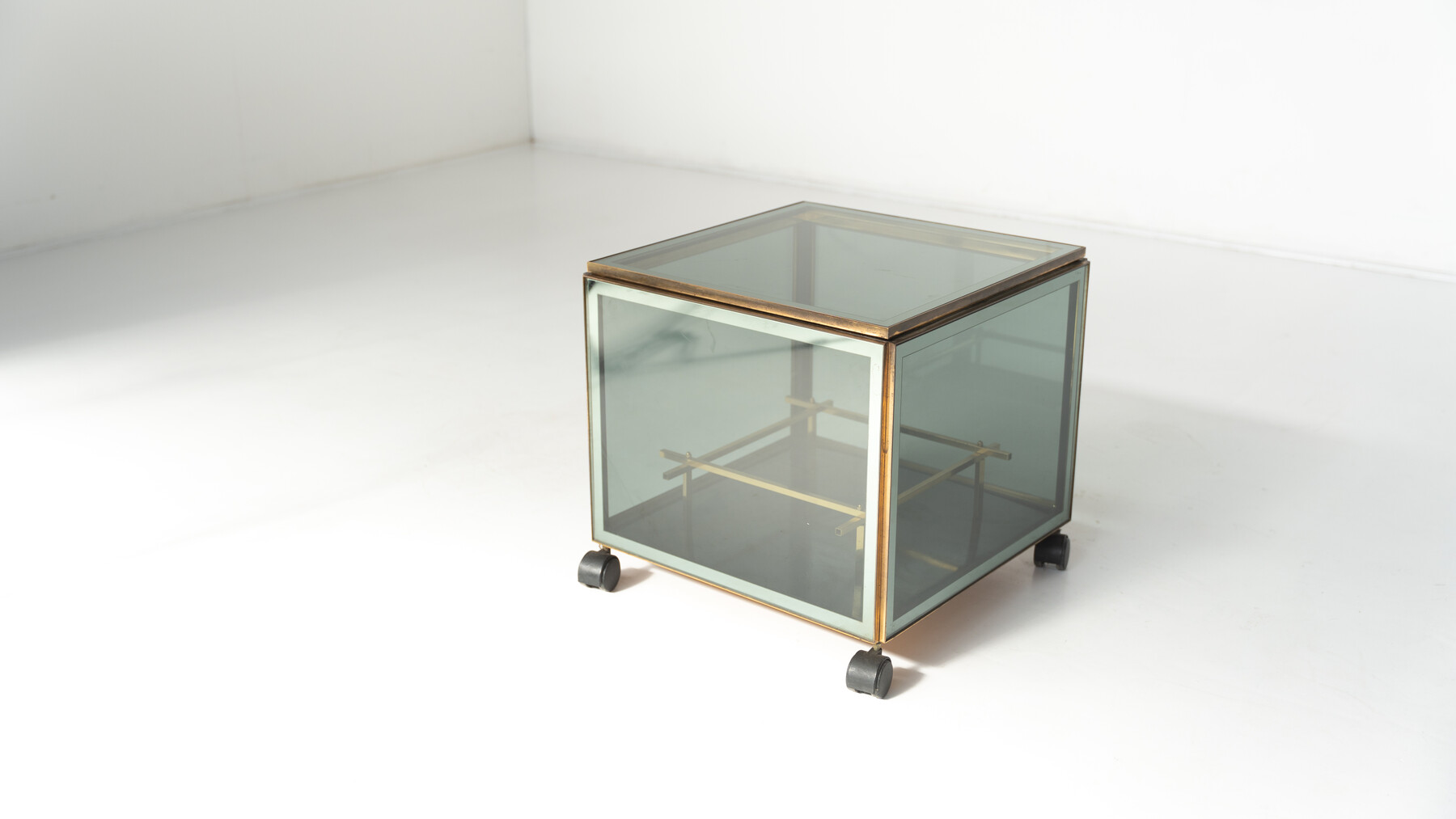 Mid-Century Modern Coffee Table/ Bar, Metal and Glass, 1970s
