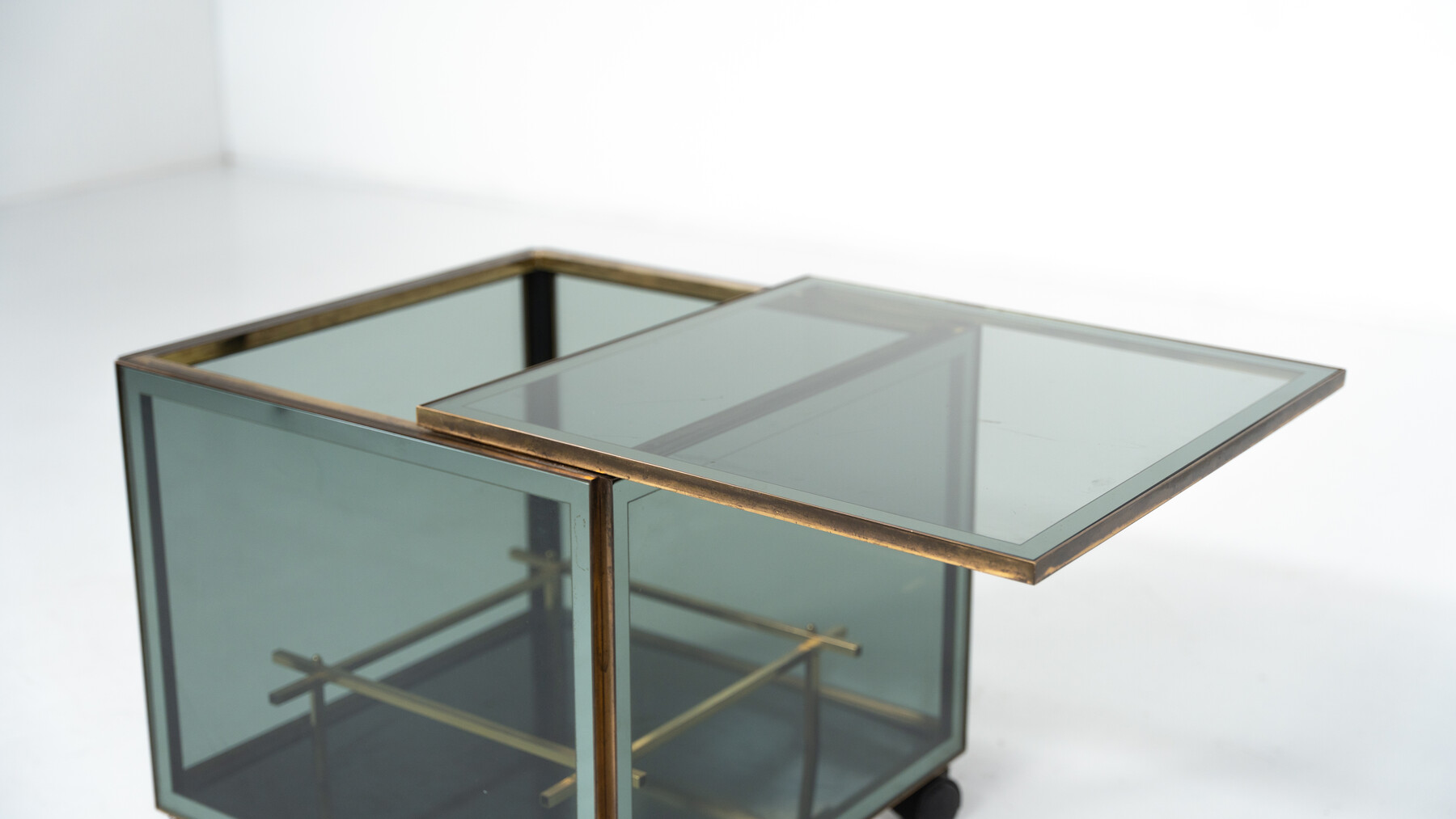 Mid-Century Modern Coffee Table/ Bar, Metal and Glass, 1970s