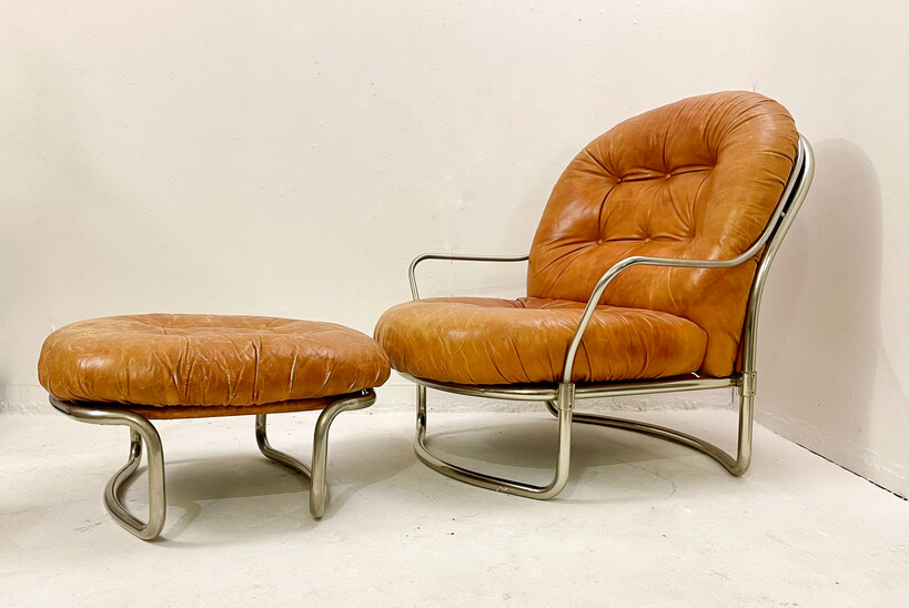 Mid-Century Modern Cognac Leather Armchair and Ottoman Mod 915 by Carlo de Carli, Italy