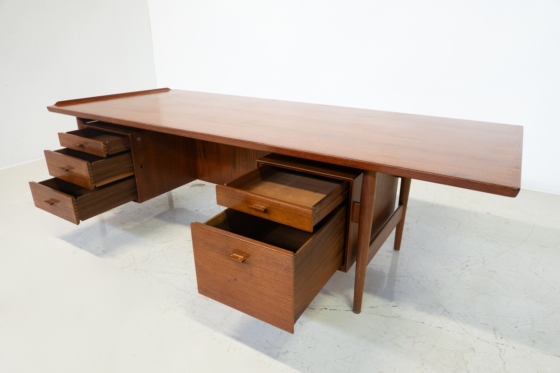 Mid-Century Modern Desk by Arne Vodder, 1960s