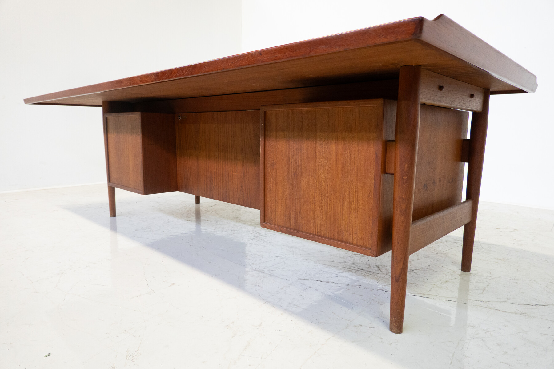 Mid-Century Modern Desk by Arne Vodder, 1960s