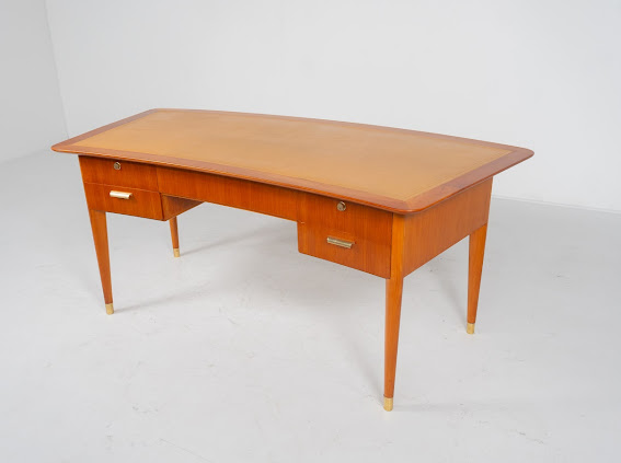 Mid-Century Modern Desk with Leather Top, Italy, 1940s