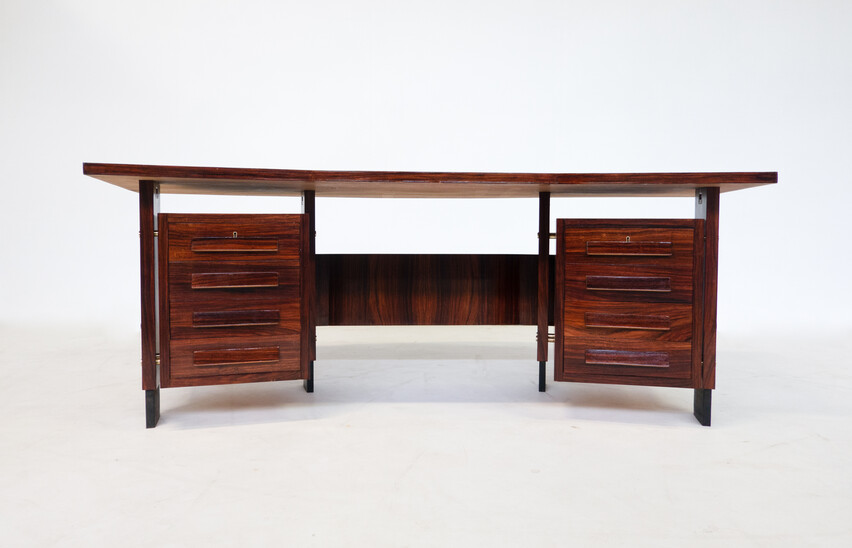 Mid-Century Modern Desk, Wood, Italy, 1960s