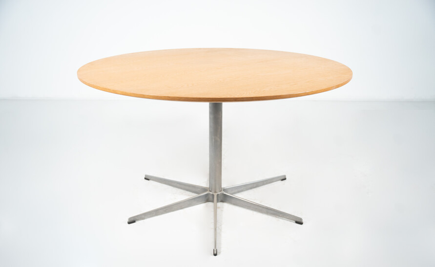 Mid-Century Modern Dining Table By Fritz Hansen, Denmark
