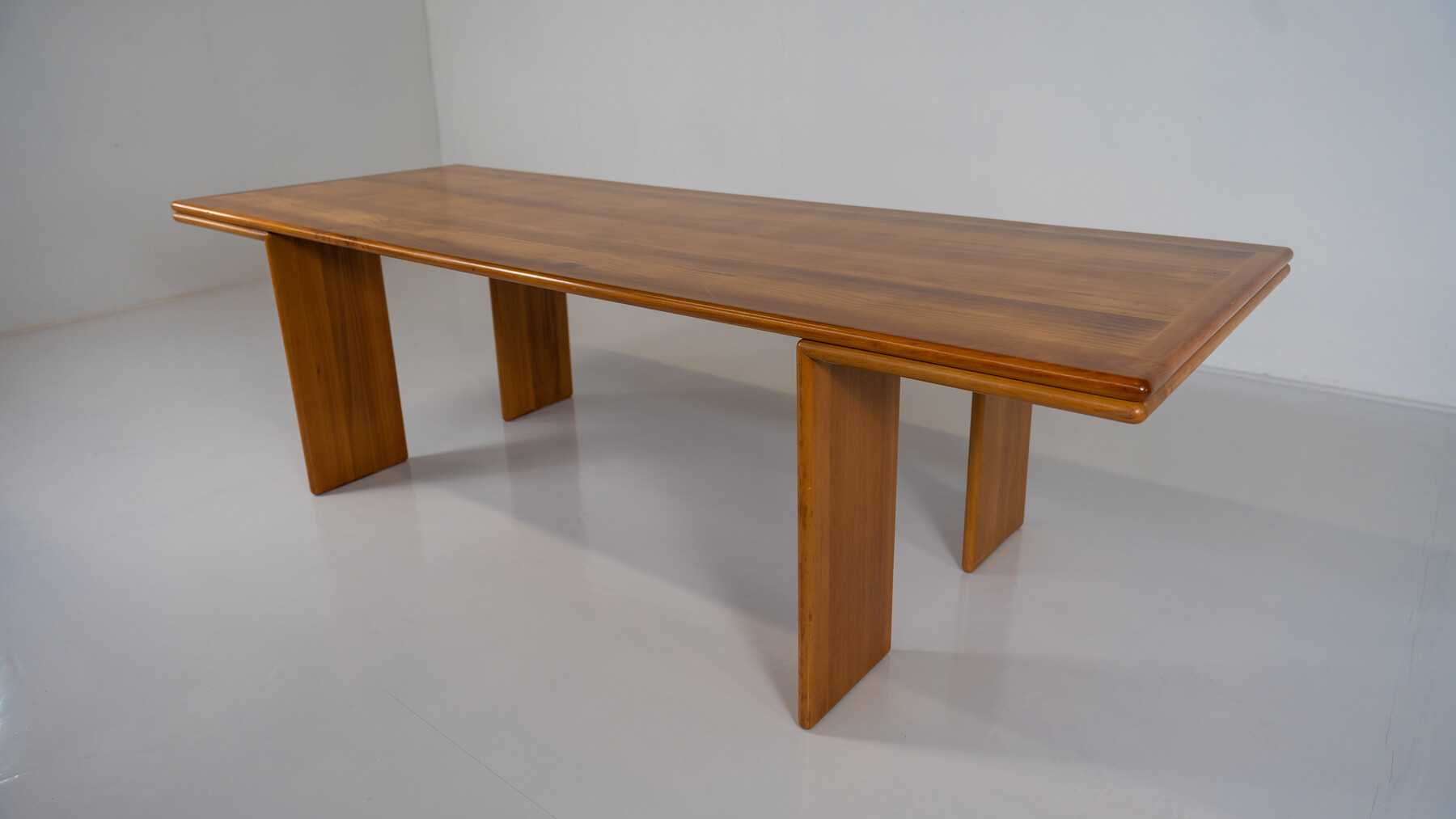 Mid-Century Modern Dining Table in the style of Mario Marenco, Italy, 1980s