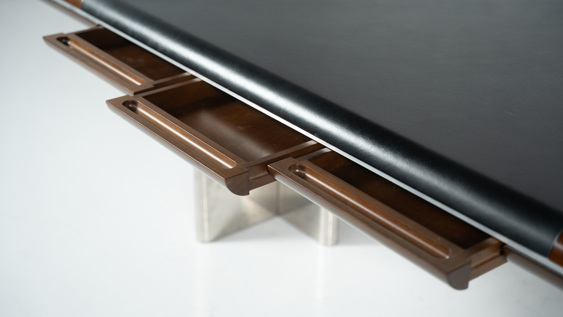 Mid-Century Modern Italian Desk by Hans von Klier for Skipper, 1970s