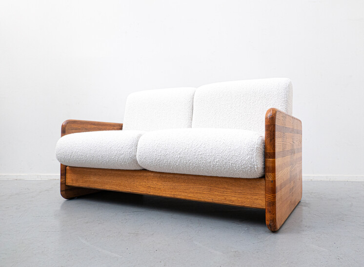 Mid-Century Modern Italian Sofa, White boucle and Oak, 1960s