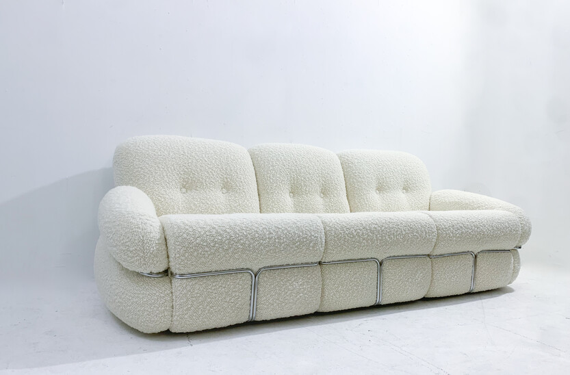 Mid-Century Modern Italian Three-Seater Sofa, White Bouclette Fabric, 1970s