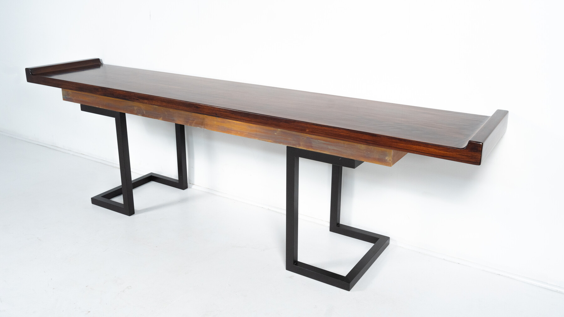 Mid-Century Modern Large Console, Italy, 1970s