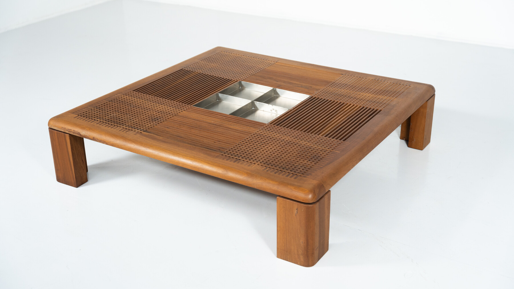 Mid-Century Modern Large Italian Coffee Table by Silvio Coppola, 1970s