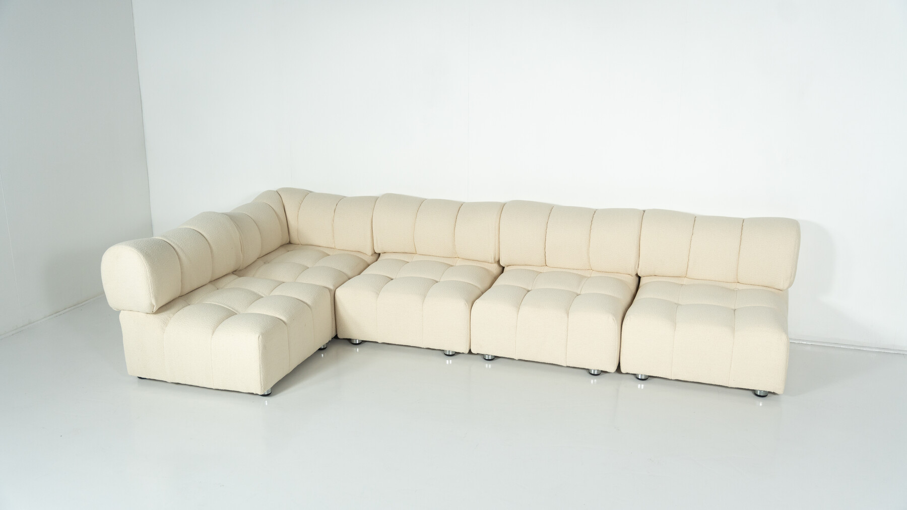 Mid-Century Modern Modular Sofa, Italy, 1970s - New Upholstery 
