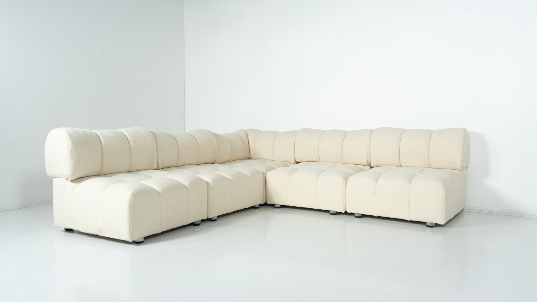 Mid-Century Modern Modular Sofa, Italy, 1970s - New Upholstery 