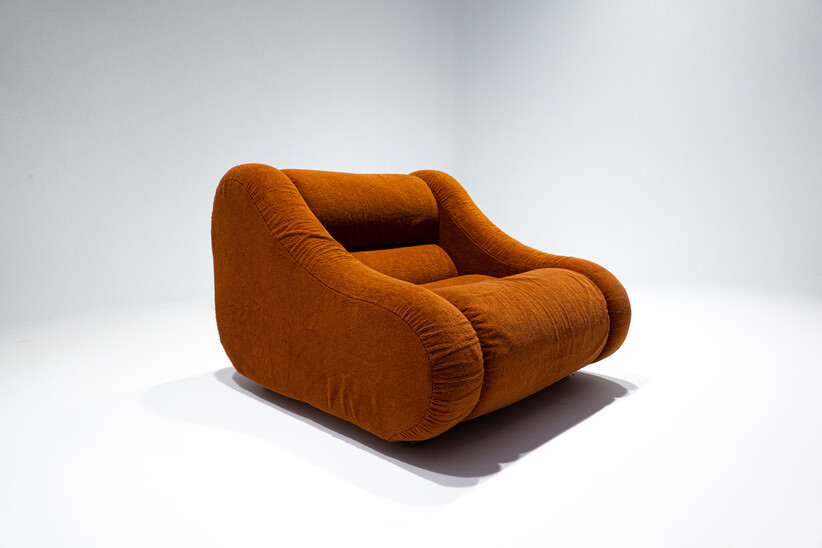 Mid-Century Modern Orange lounge chair, Italy, 1960s