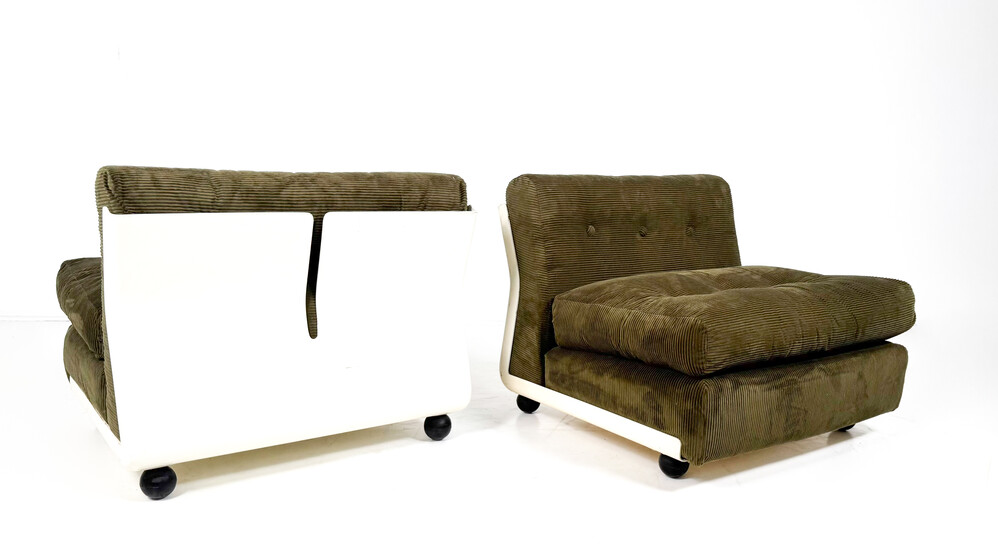 Mid-Century Modern Pair of 