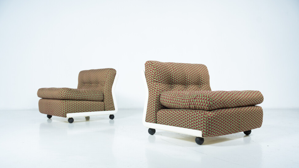 Mid-Century Modern Pair of 