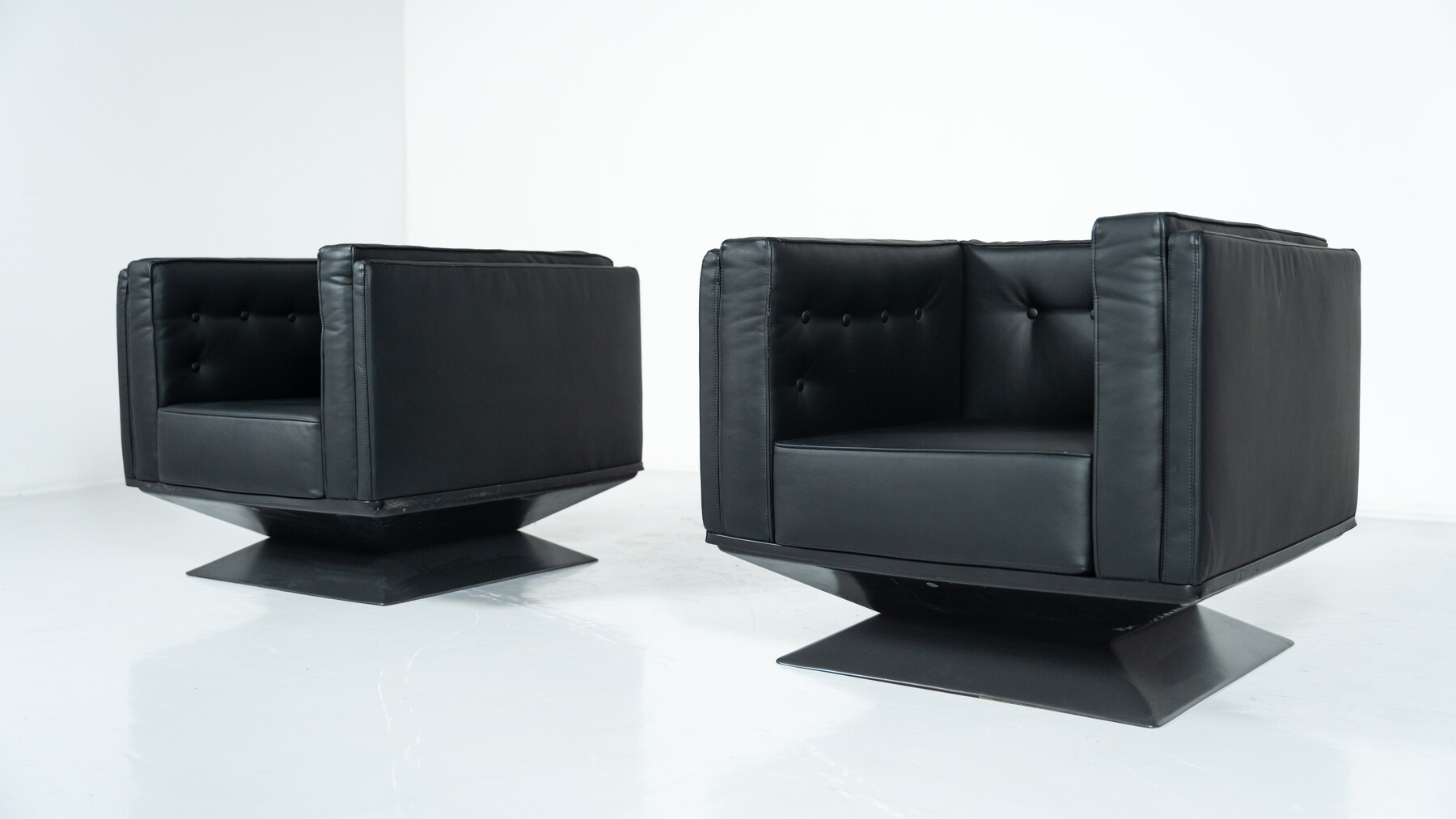 Mid-Century Modern Pair of Armchairs by Luigi Pellegrin for MIM Roma, Italy, 1950s