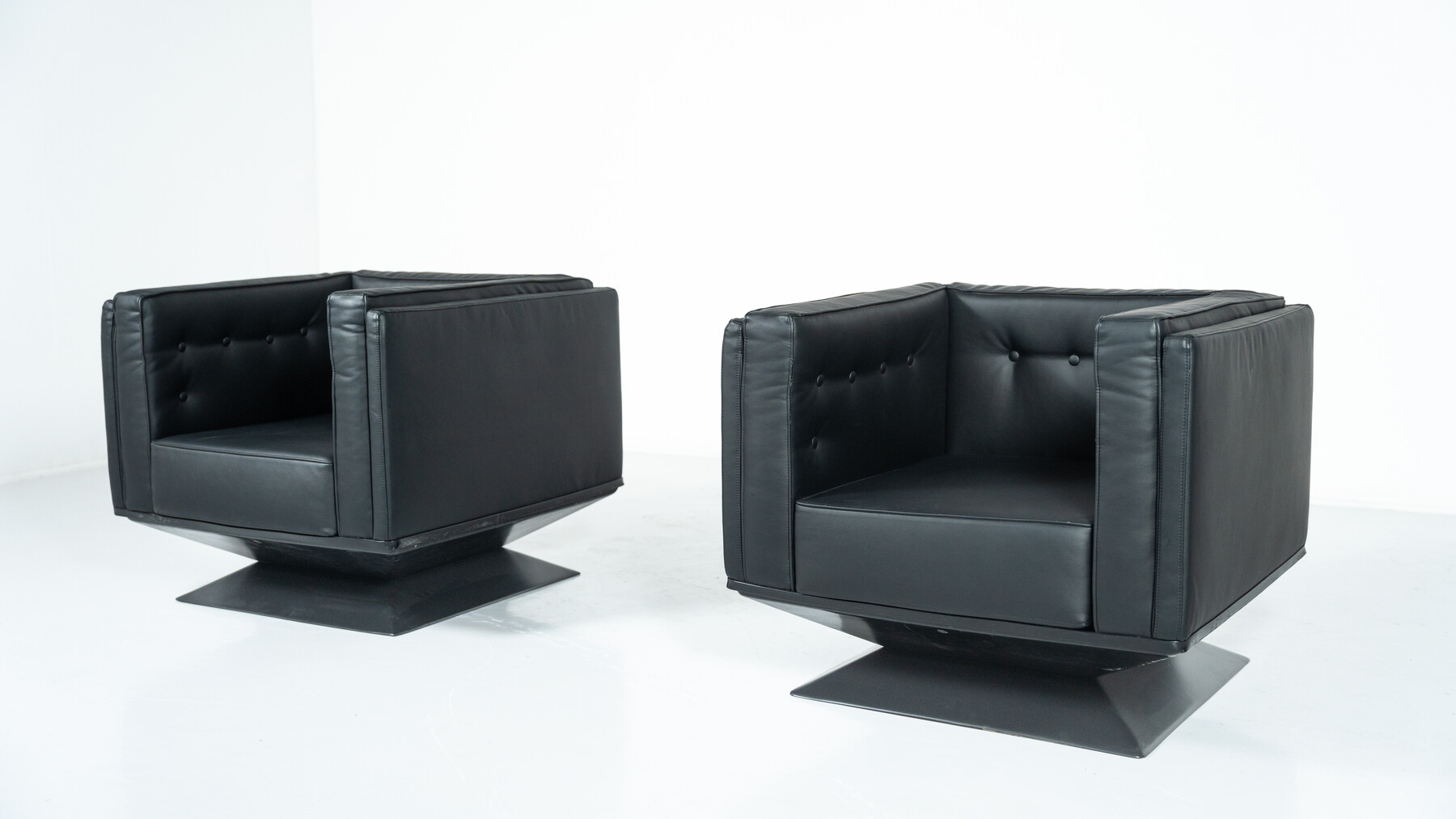 Mid-Century Modern Pair of Armchairs by Luigi Pellegrin for MIM Roma, Italy, 1950s