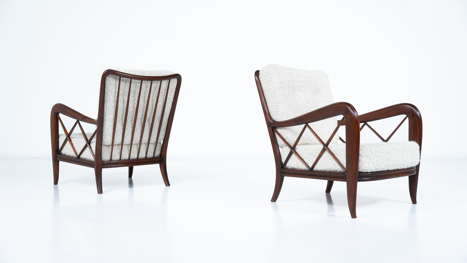 Mid-Century Modern Pair of Armchairs by Paolo Buffa, Italy, 1950s - New Upholstery