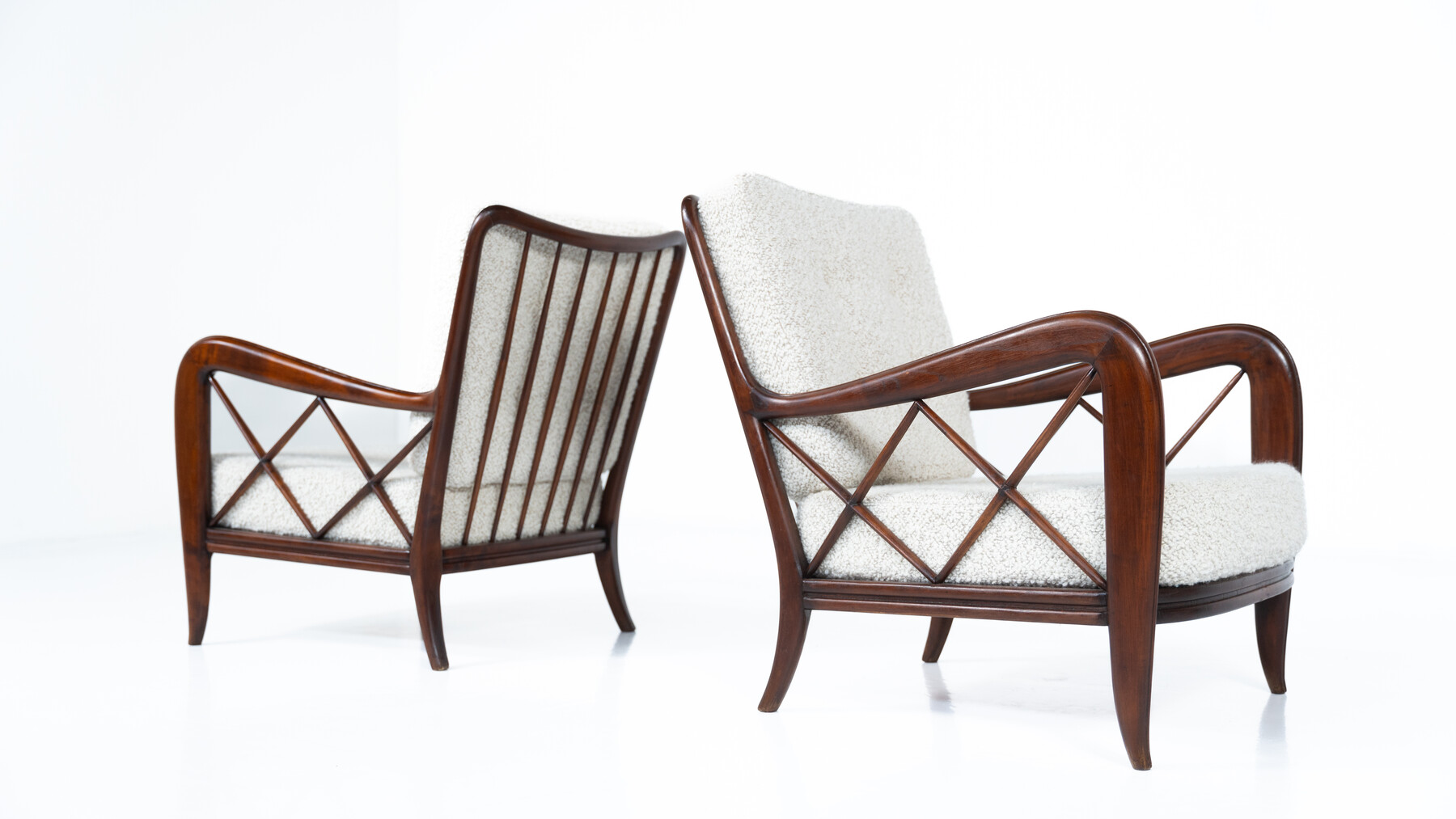 Mid-Century Modern Pair of Armchairs by Paolo Buffa, Italy, 1950s - New Upholstery