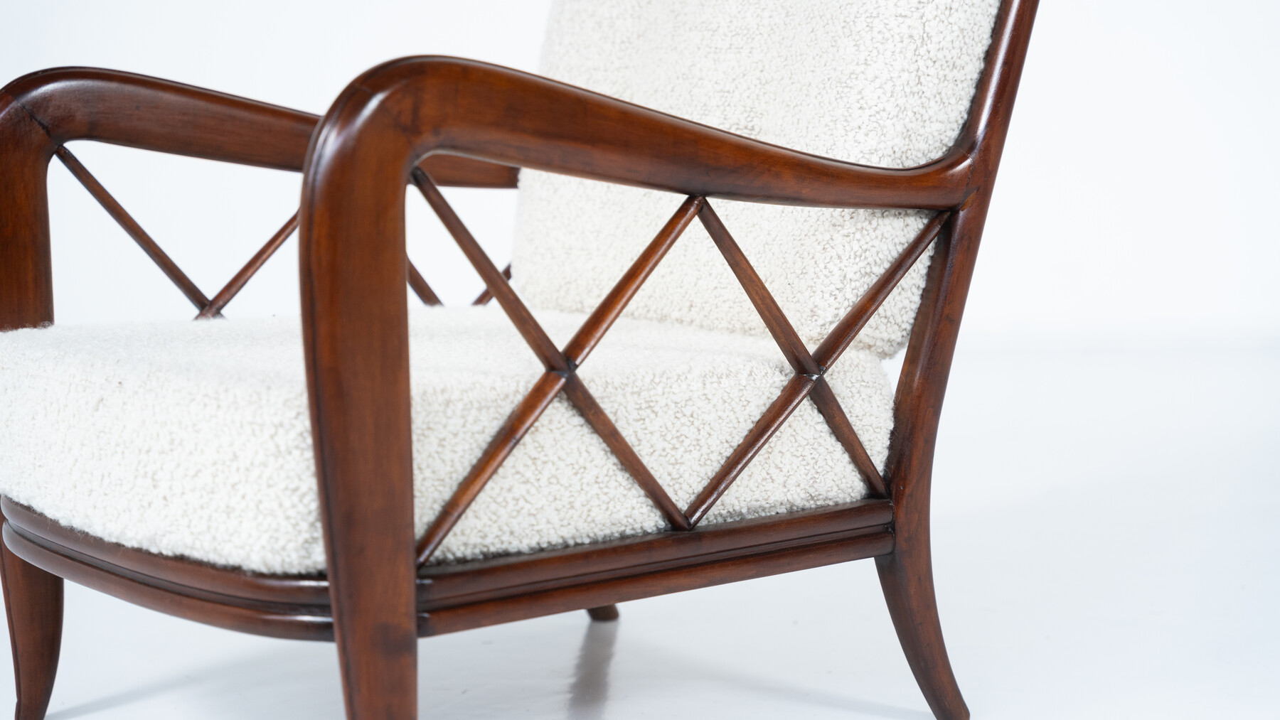 Mid-Century Modern Pair of Armchairs by Paolo Buffa, Italy, 1950s - New Upholstery