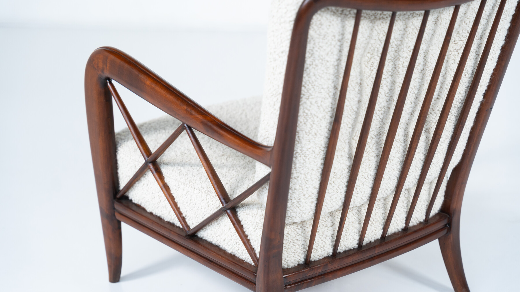 Mid-Century Modern Pair of Armchairs by Paolo Buffa, Italy, 1950s - New Upholstery