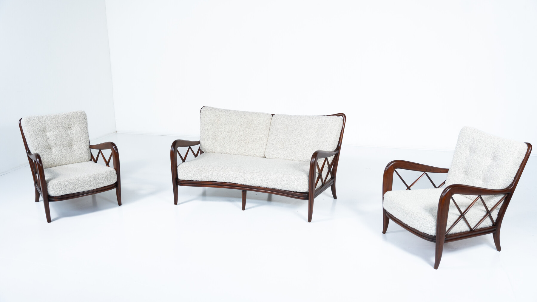 Mid-Century Modern Pair of Armchairs by Paolo Buffa, Italy, 1950s - New Upholstery