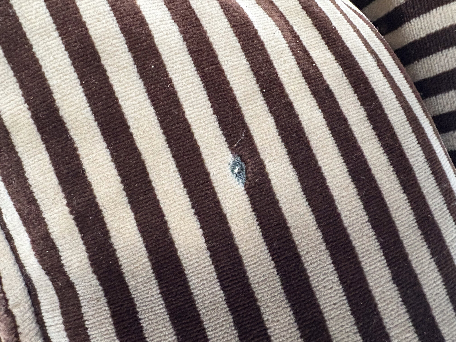 Mid-Century Modern Pair of Armchairs 