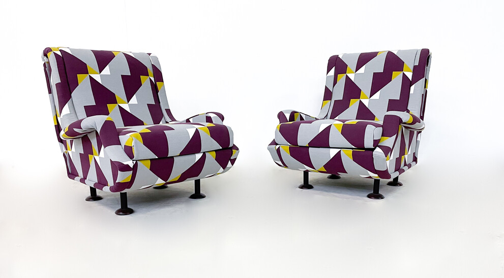 Mid-Century Modern Pair of Armchairs 