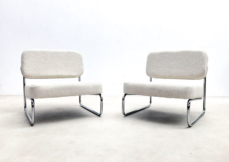 Mid-Century Modern Pair of Chairs, France, 1960s - New Upholstery