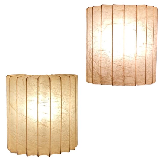 Mid-Century Modern Pair of Cocoon Wall lights, 1960s