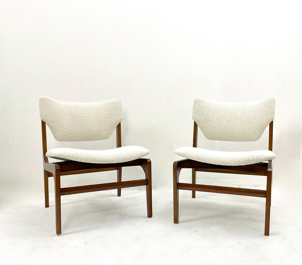 Mid-Century Modern Pair of Italian Chairs, 1960s