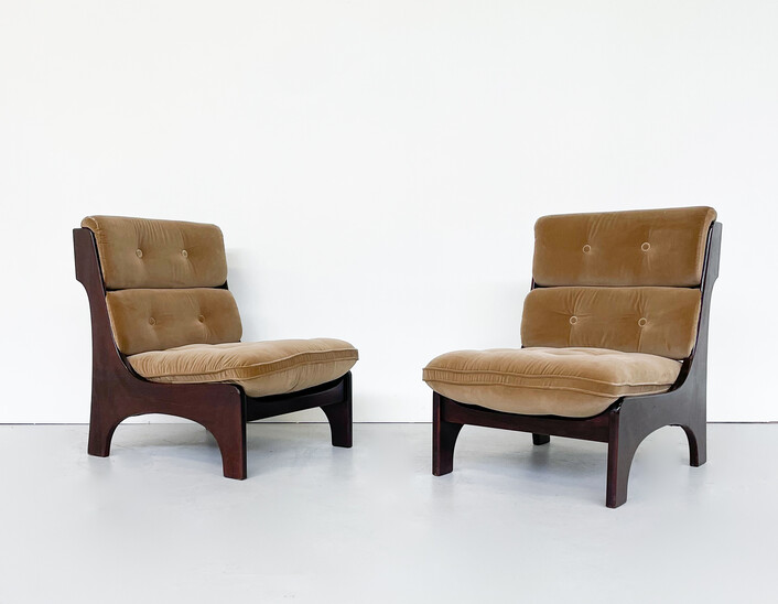 Mid-Century Modern Pair of Low Chairs, Teak and Velvet, Italy, 1960s