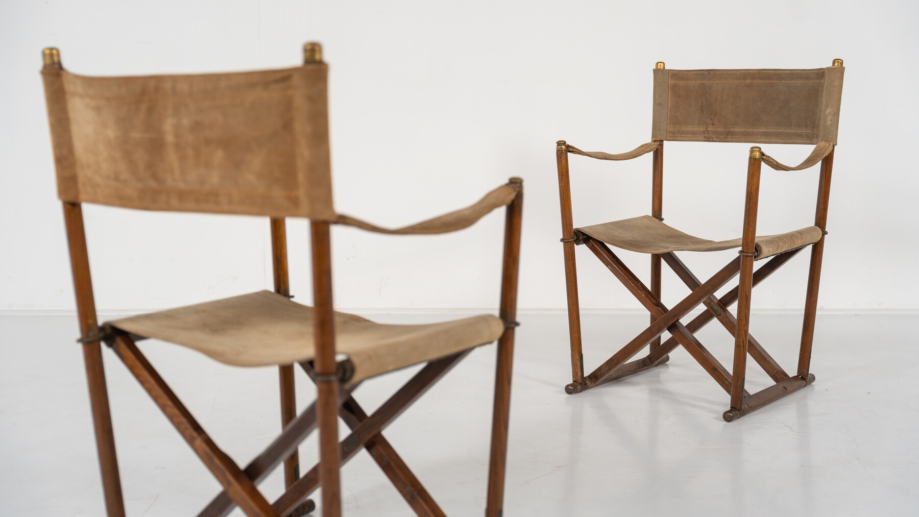 Mid-Century Modern Pair of Safari Armchairs, Italy, 1960s