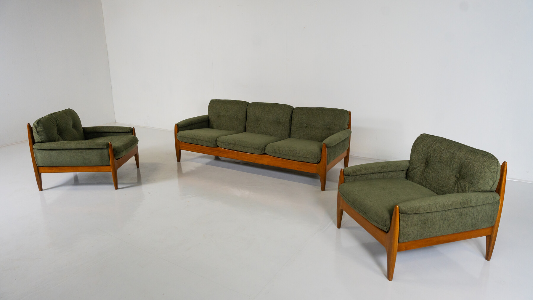 Mid-Century Modern Pair of Scandinavian Armchairs, 1960s - New Upholstery