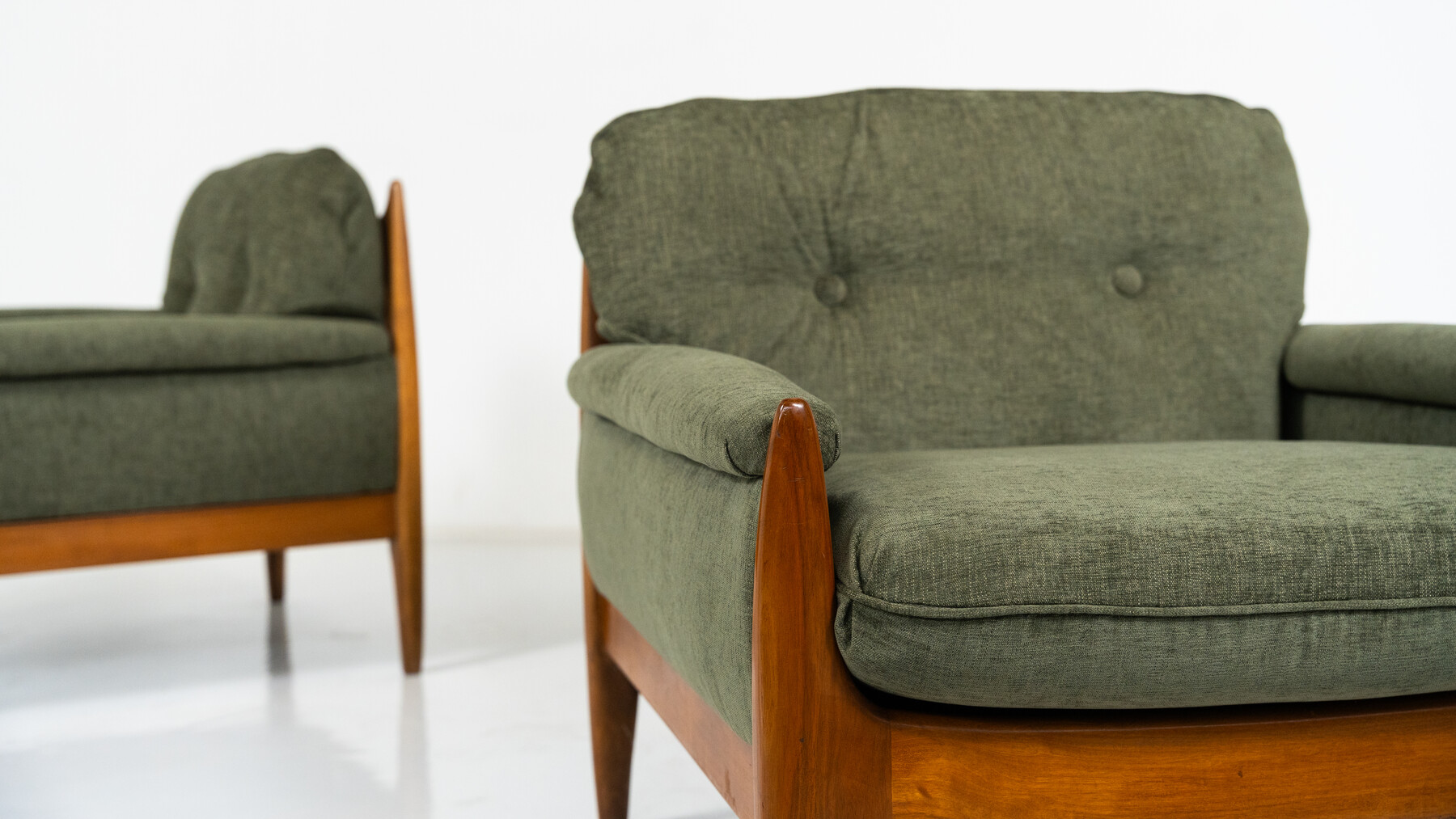 Mid-Century Modern Pair of Scandinavian Armchairs, 1960s - New Upholstery