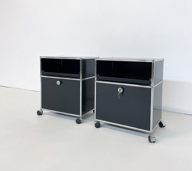 Mid-Century Modern Pair of Small Cabinets by USM Haller, Swiss, 1960s