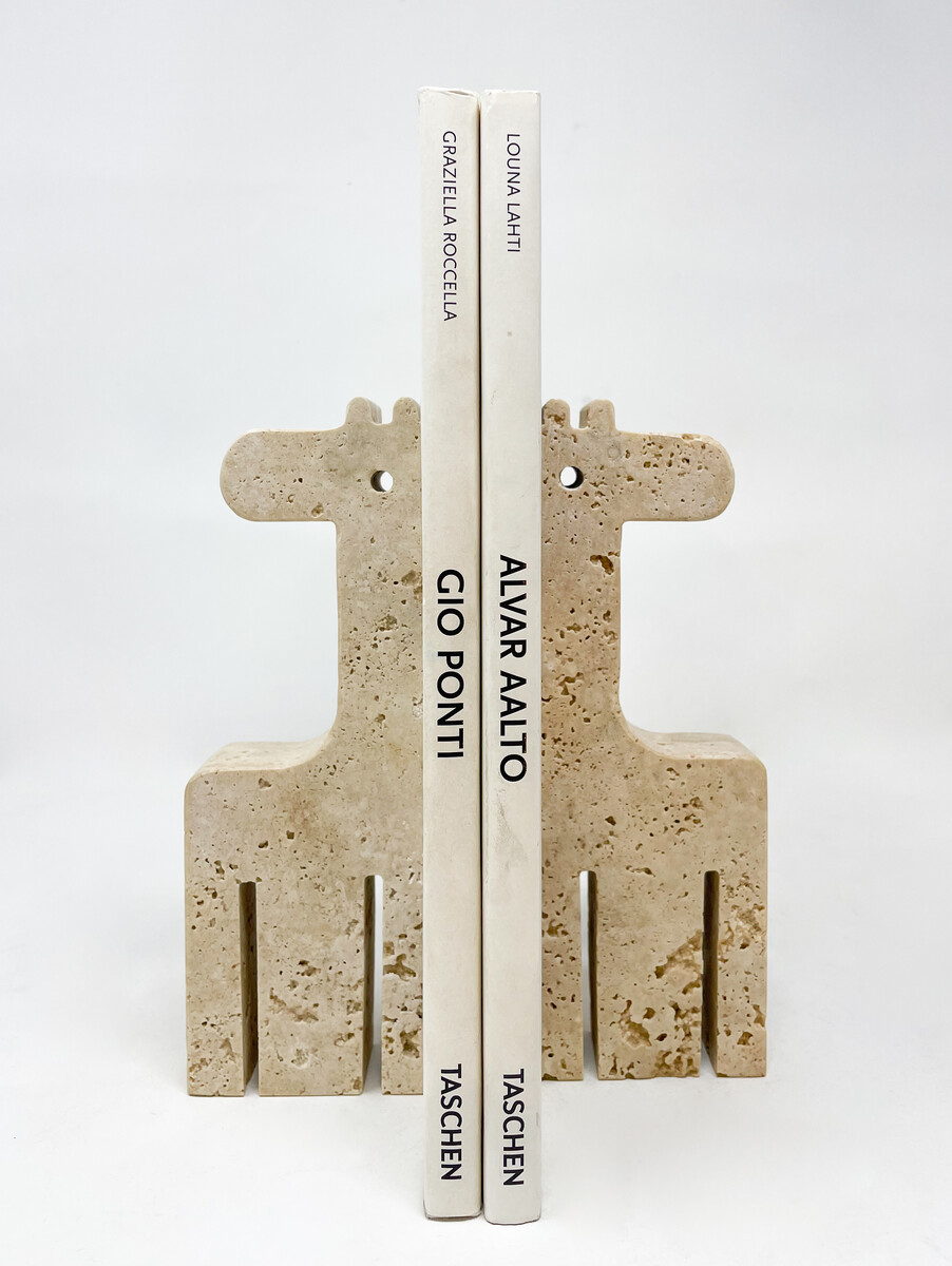 Mid-Century Modern Pair of Travertine Bookends by Fratelli Mannelli, Italy, 1970s