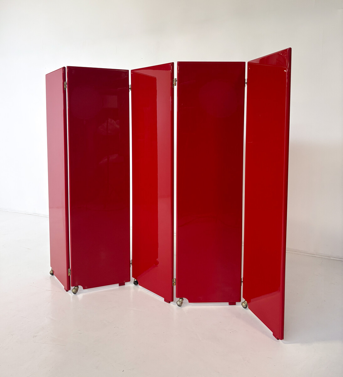 Mid-Century Modern Red Lacquered Room Divider, Italy, 1960s