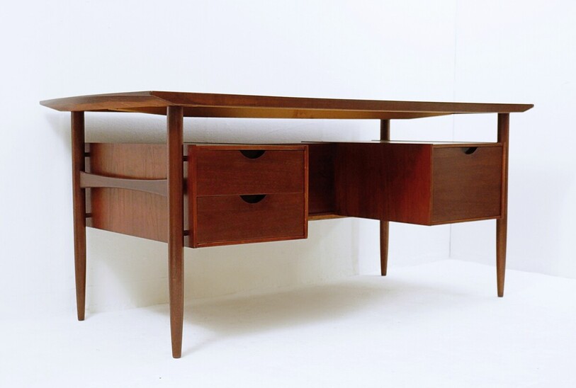 Mid-Century Modern Scandinavian Wooden Desk with Drawers, 1960s
