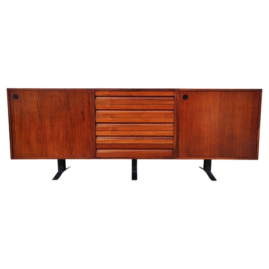 Mid-Century Modern  SE3 Sideboard by Osvaldo Borsani for Tecno, Italy, 1962