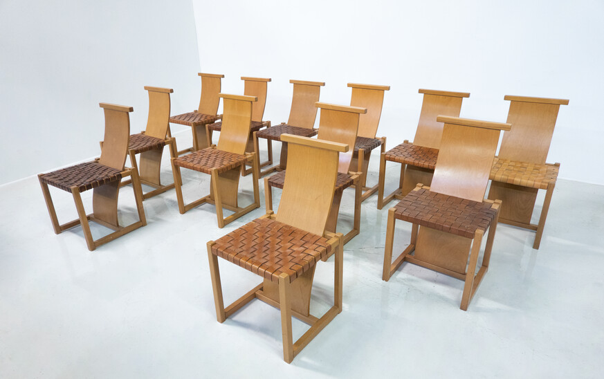 Mid-Century Modern Set of 12 Wood and Leather Chairs, Italy, 1950s
