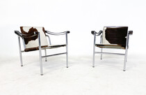 Mid-Century Modern Set of 2 LC1 Armchairs by Le Corbusier, Pierre Jeanneret, Charlotte Perriand, 1960s