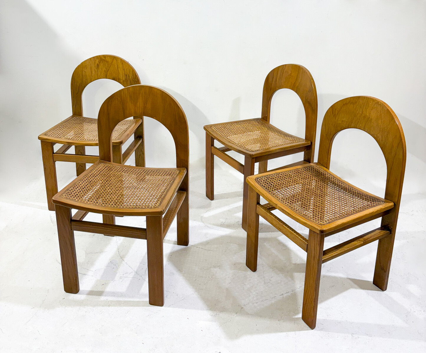 Mid-Century Modern Set of 4 Chairs Model 