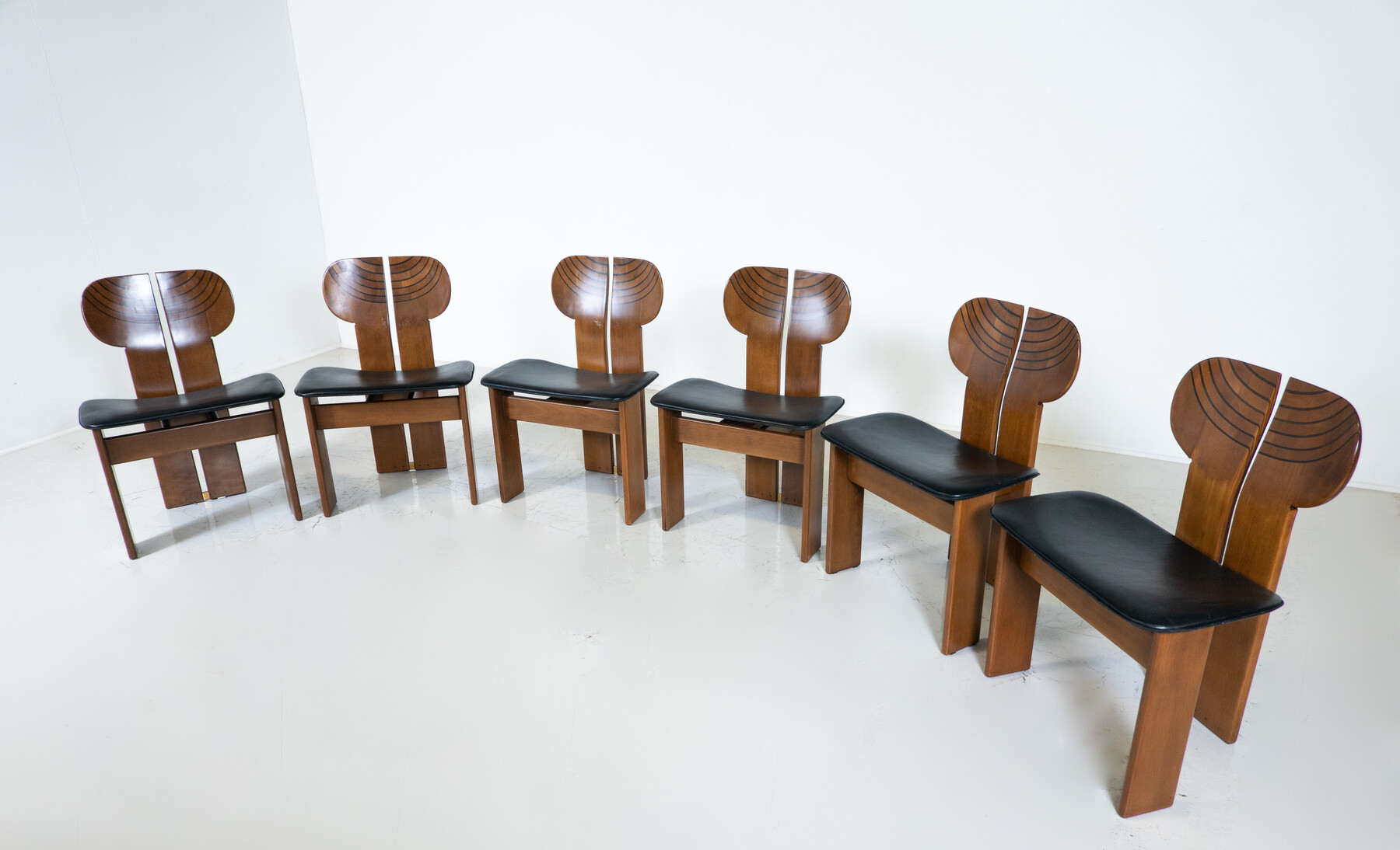 Mid-Century Modern Set of 6 Africa Chairs by Afra & Tobia Scarpa for Maxalto, 1970s