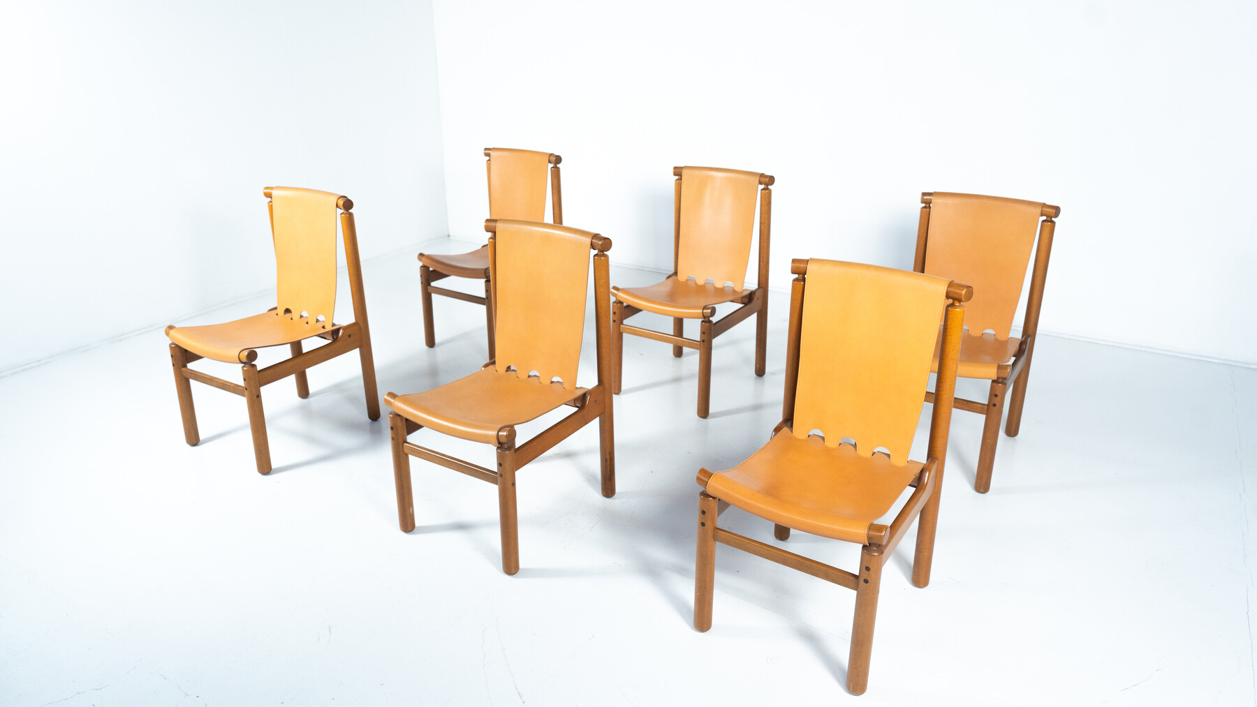 Mid-Century Modern Set of 6 Leather Dining Chairs by Ilmari Tapiovaara for La Permanente Mobili Cantù, 1950s
