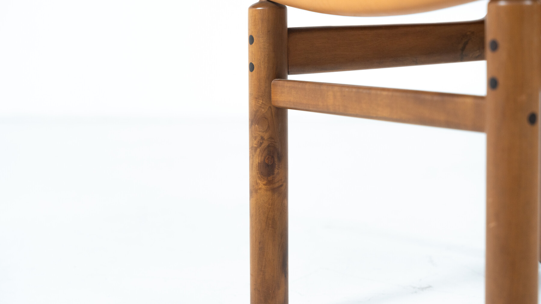 Mid-Century Modern Set of 6 Leather Dining Chairs by Ilmari Tapiovaara for La Permanente Mobili Cantù, 1950s